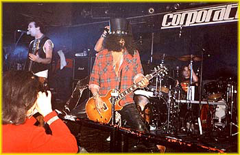 SLASH, Matt and Johnny Rockin the UK