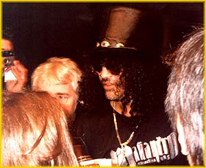 SLASH and Fans in the UK